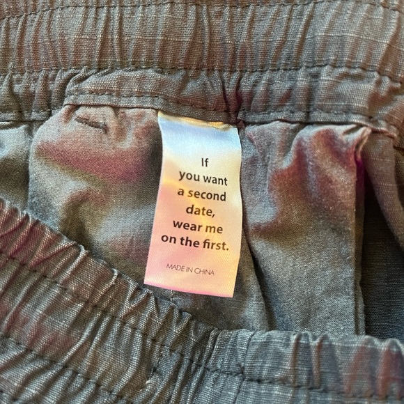 Men’s PacSun Cargo Shorts with Drawstring Medium - Picture 5 of 5